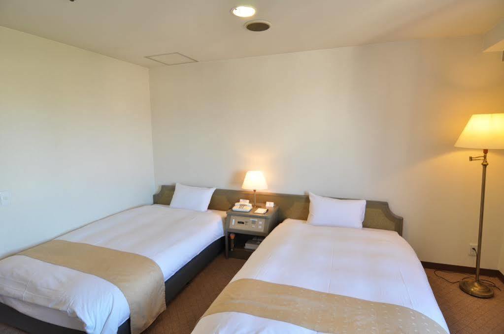 Loisir Hotel Yokkaichi Exterior photo